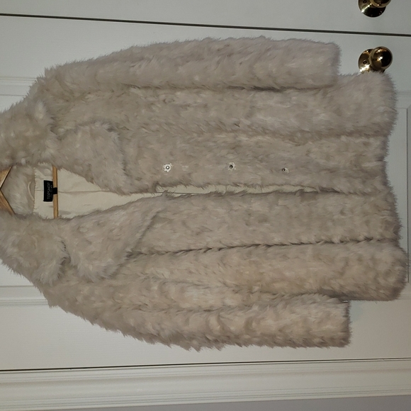 Faux Fur Coat - Picture 2 of 5
